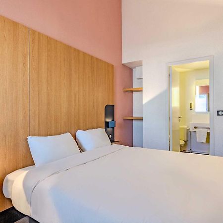 B&B Hotel Brest Kergaradec Aeroport Gouesnou Bagian luar foto