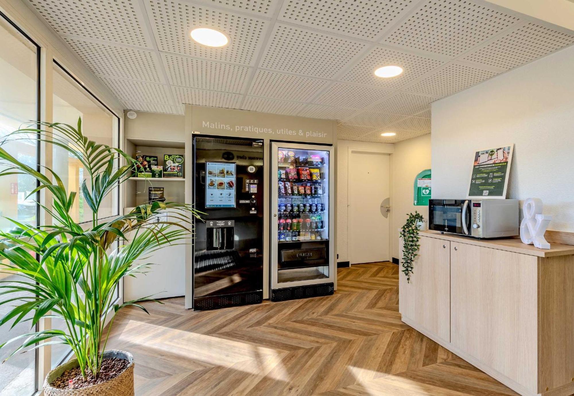 B&B Hotel Brest Kergaradec Aeroport Gouesnou Bagian luar foto