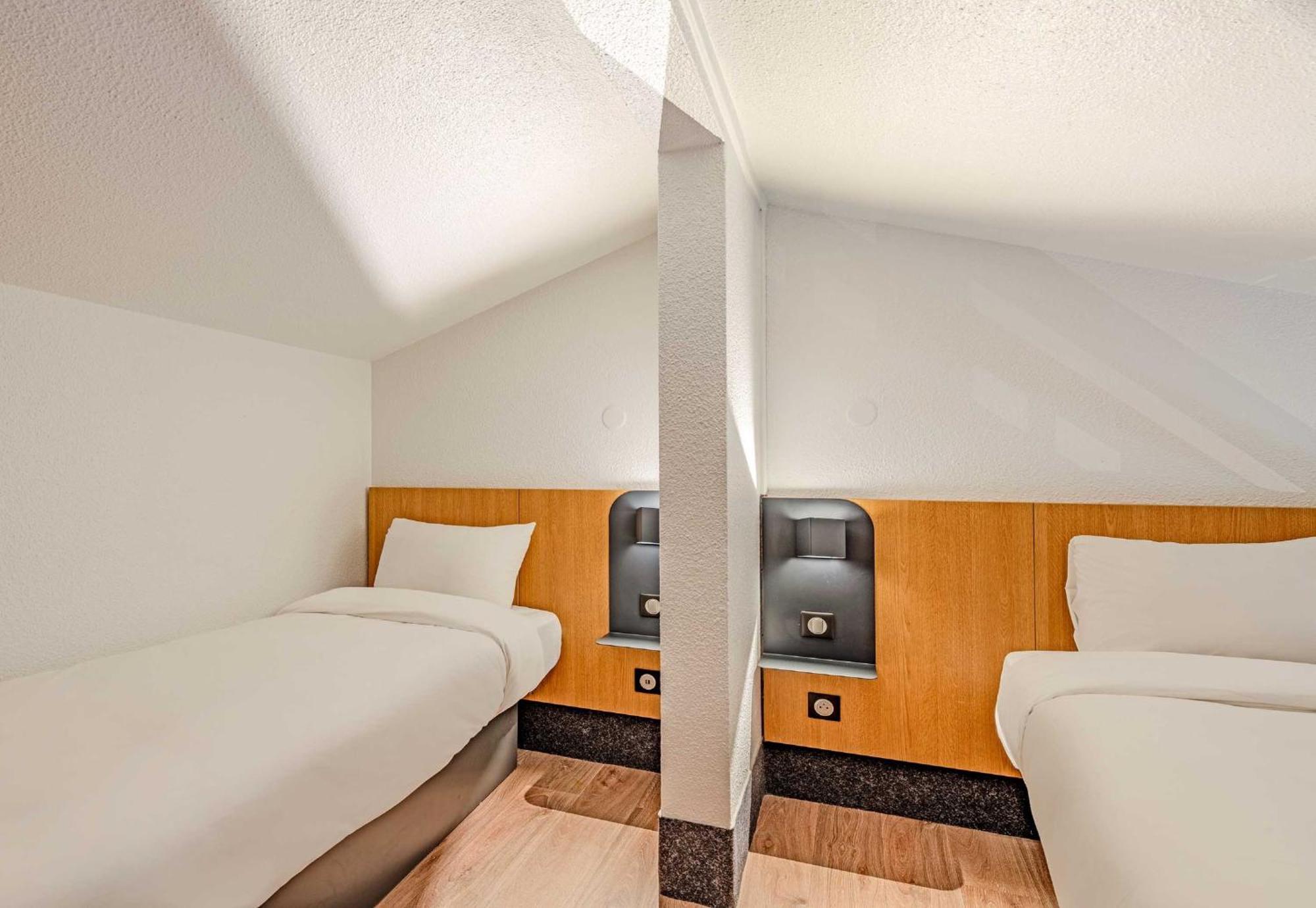 B&B Hotel Brest Kergaradec Aeroport Gouesnou Bagian luar foto